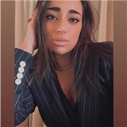 Studentessa di Biotecnologie, diplomata al Liceo Classico, impartisce lezioni di italiano, matematica e inglese